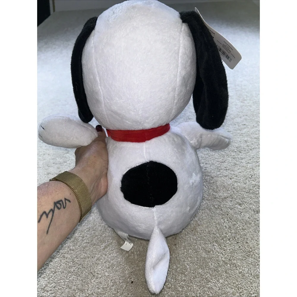 Peanuts Snoopy Valentine's Day Plush. Red Bow Tie wings Rutz 14